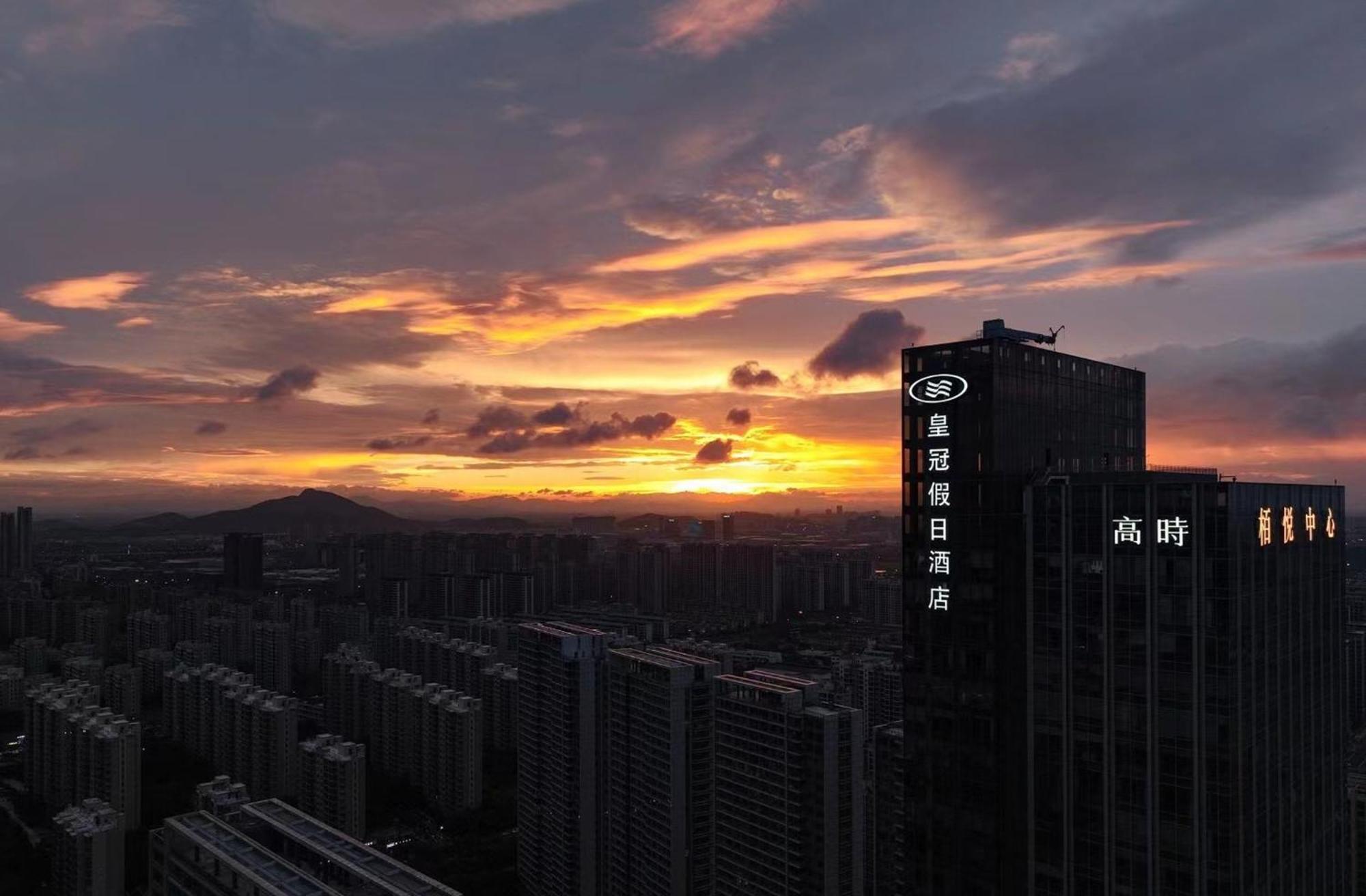 Crowne Plaza Hangzhou Linping By Ihg المظهر الخارجي الصورة