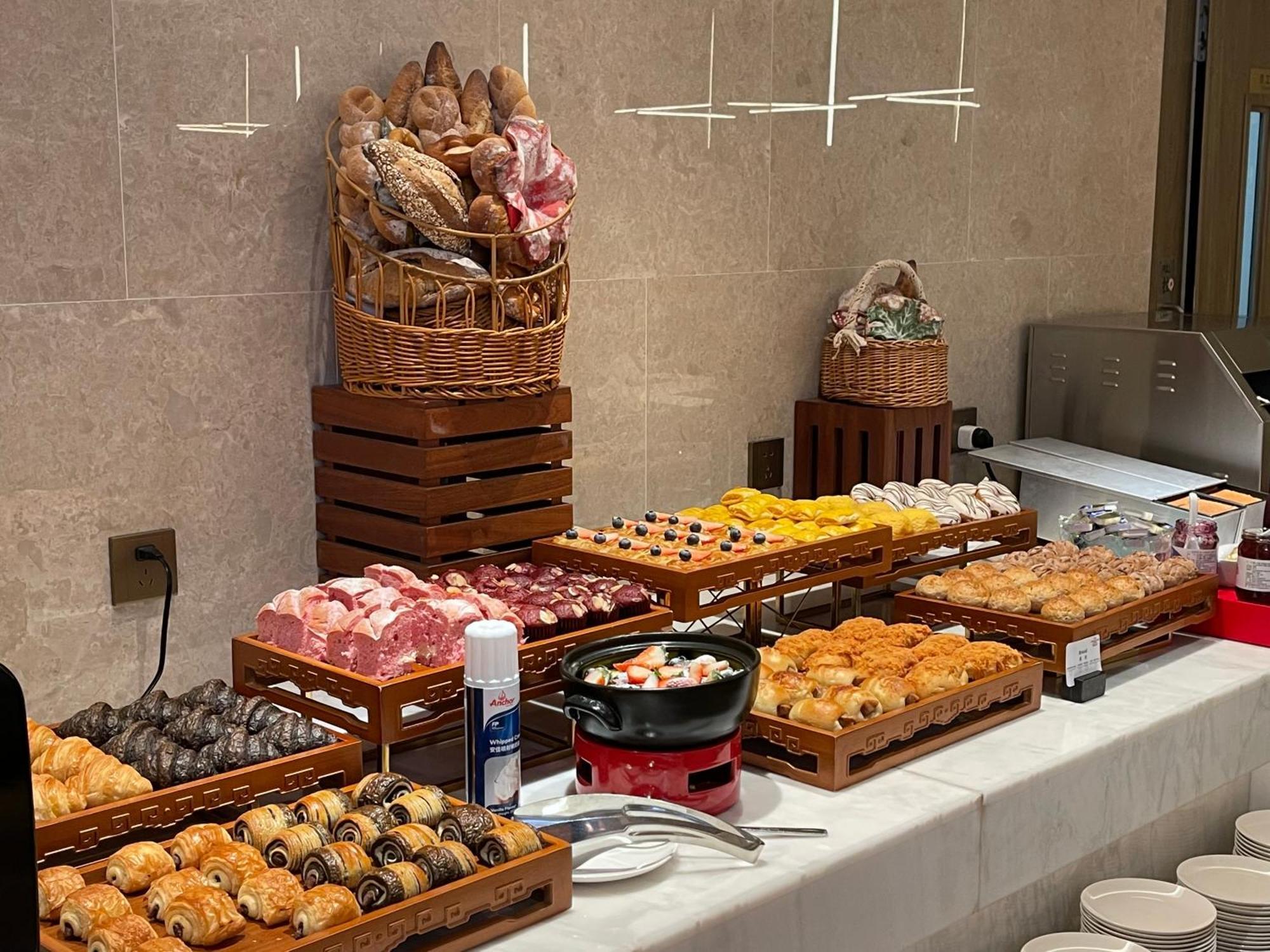 Crowne Plaza Hangzhou Linping By Ihg المظهر الخارجي الصورة